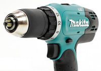MAKITA Akumulatorowa wiertarko wkrętarka 18V LXT 2x1,5Ah DDF453SYE PREZENT
