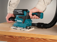 MAKITA Szlifierka oscylacyjna akumulatorowa 18V 3-biegi 2x5,0Ah DBO380RTJ