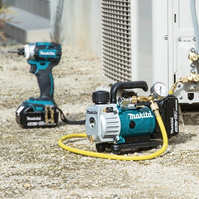 MAKITA Pompa próżniowa podciśnienia 18V do klimatyzacji DVP180Z