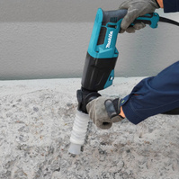 MAKITA Młotowiertarka wiertarka udarowa z kuciem SDS+ 3,0J 800W HR2670