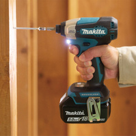 MAKITA Klucz zakrętarka udarowa 18V DTD157RFJ