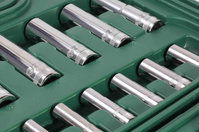 SATA Zestaw kluczy nasadowych dwie grzechotki 1/2" 1/4"  88 sztuk 09013