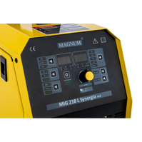 MAGNUM Spawarka inwertorowa MIG 210L Synergia 4x4 200A MMA półautomat MB15
