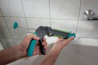 WOLFCRAFT Pistolet wyciskacz do silikonu kleju gęstych mas MG200 4352000