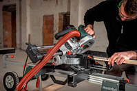 Piła pilarka ukośnica kapówka z posuwem KGS 254 M 1800W METABO 613254000 
