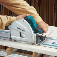 MAKITA Piła zagłębiarka szyna 1,5m zaciski SP6000J