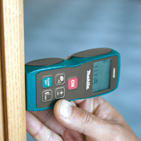 MAKITA Dalmierz laserowy 50 metrów pokrowiec LD050P baterie AAA funkcje