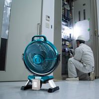 MAKITA Wentylator akumulatorowy 18V + zasilacz 230V DCF301Z