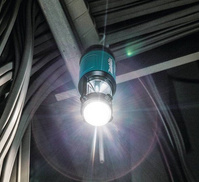 MAKITA Latarka akum LED 14,4V 18V Li-Ion DML806