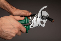 SATA Nożyce do kabli 245mm z mechnizmem zapadkowym ST72511