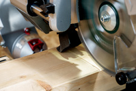 METABO Piła ukośnica kapówka 216mm KGSV 216 MC Miękki Start LED 615216000