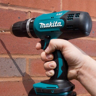 MAKITA Wiertarko-wkrętarka 18V + wiertła DHP453Z