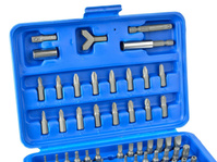 Wiertarko-wkrętarka sieciowa 230V 2 biegi sprzęgło 320W DF0300 MAKITA bity