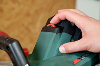 METABO Piła ukośnica kapówka 216mm KGSV 216 MC Miękki Start LED 615216000