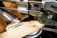 METABO Piła ukośnica kapówka 216mm KGSV 216 MC Miękki Start LED 615216000