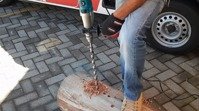 MAKITA 2-biegowa wiertarka udarowa walizka HP2070J