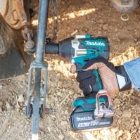 MAKITA Akum. klucz udarowy 1/2" 18V 700 Nm 2x5,0Ah bezszcz. DTW701RTJ