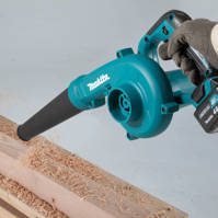 MAKITA Dmuchawa akumulatorowa 3-biegi 12V CXT UB100DZ