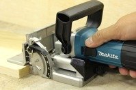 MAKITA Lamelownica frezarka do rowków 701W PJ7000J