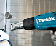 MAKITA Opalarka sieciowa 1600W 2-biegi + walizka 4 dysze HG5030K