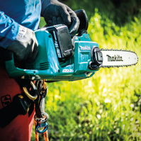 MAKITA Pilarka łańcuchowa 18V 35 cm 2x5,0Ah DUC353Z